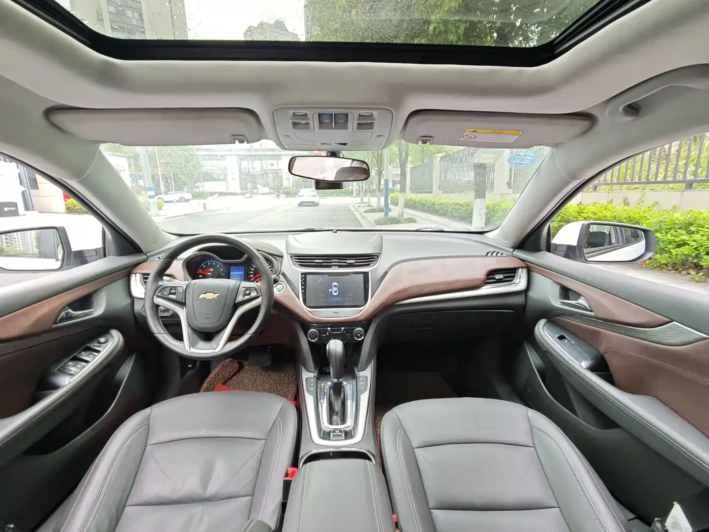 Chevrolet Malibu 2017 1.5T Automatic Luxury Edition фото 11
