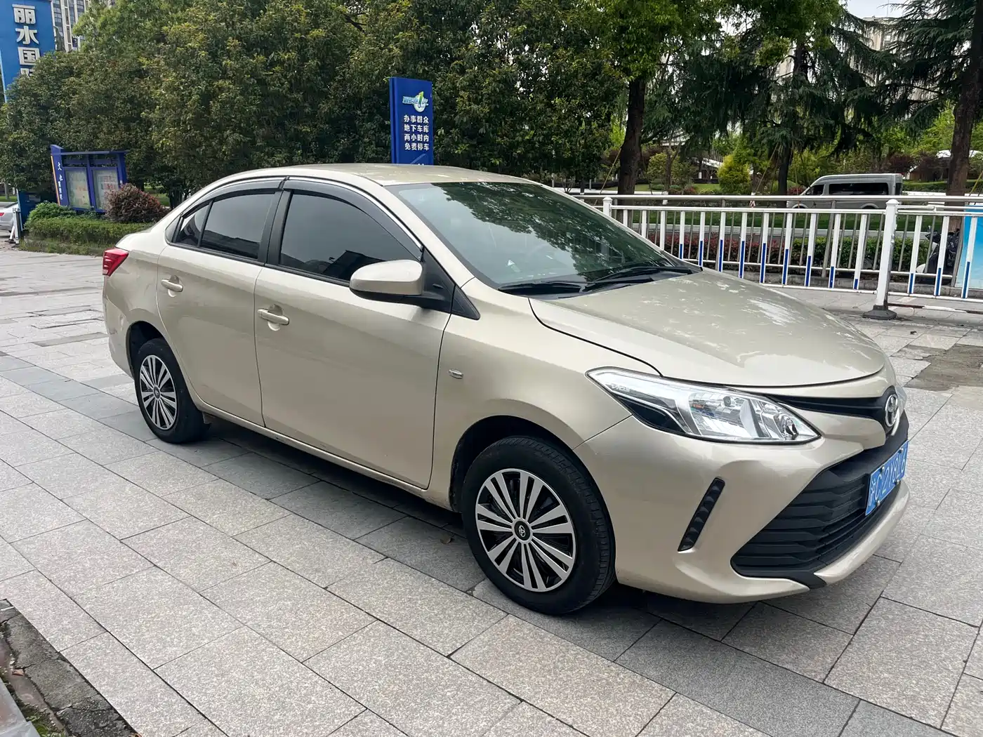 Toyota Vios 2017 1.5L CVT Pioneer фото 9