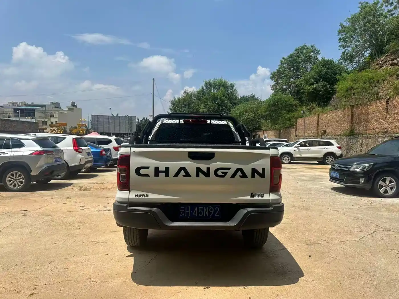 Changan F70 Blue Whale 2024 2024 Gasoline 2.0T Manual 2WD Long Box Plateau Custom Edition