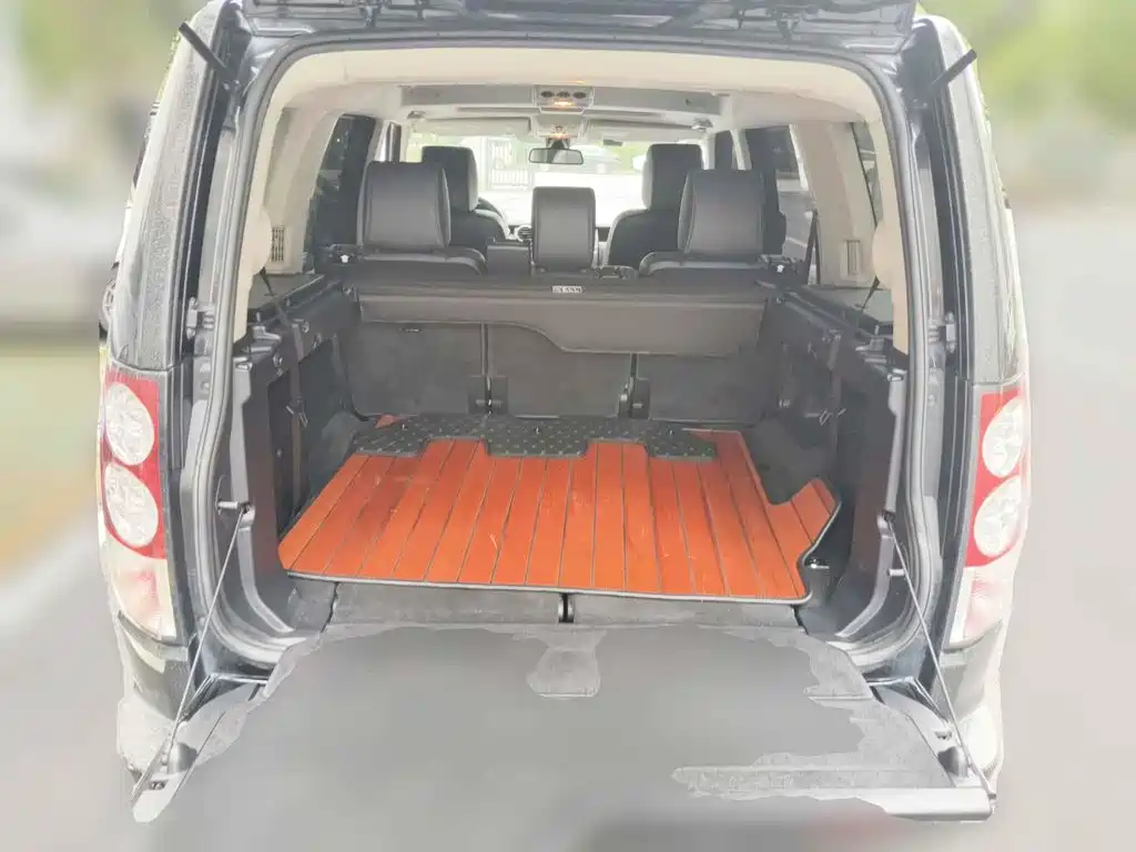 Фото 5 - Land Rover Discovery
