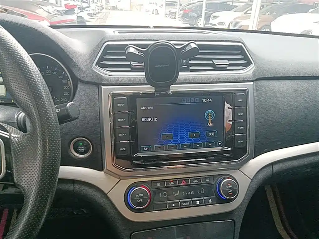 Haval H6 Coupe 2016 Blue Label 1.5T Automatic 2WD Elite фото 13