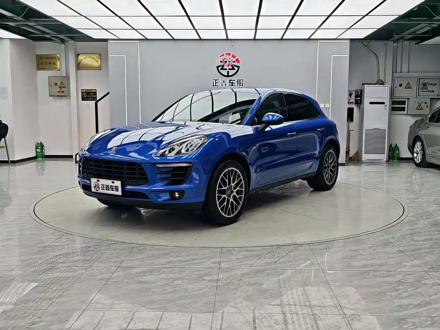 Porsche Macan 2014 Macan S 3.0T