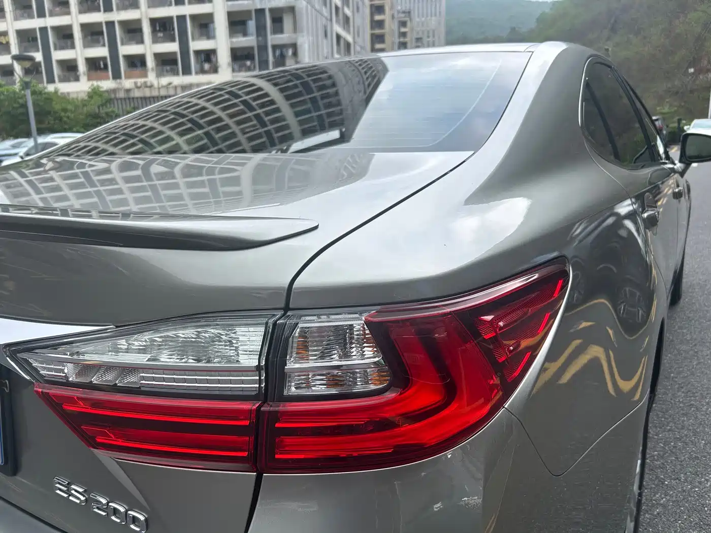 Lexus ES 2015 200 Elite Edition фото 22