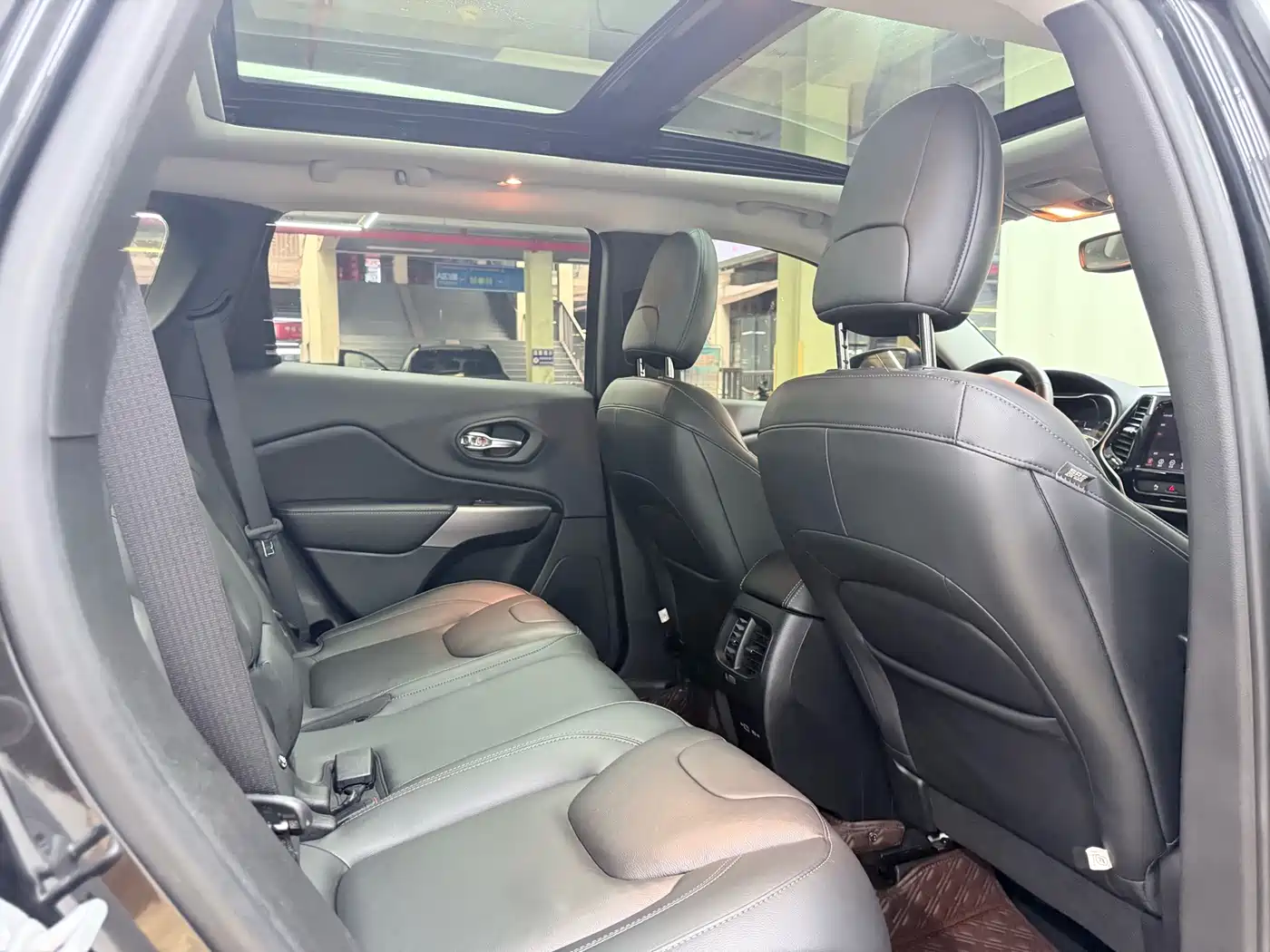 Jeep Cherokee 2021 2020 2.0T 2WD Leading Edition