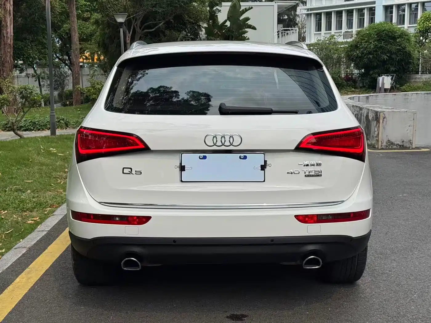 AUDI Q5