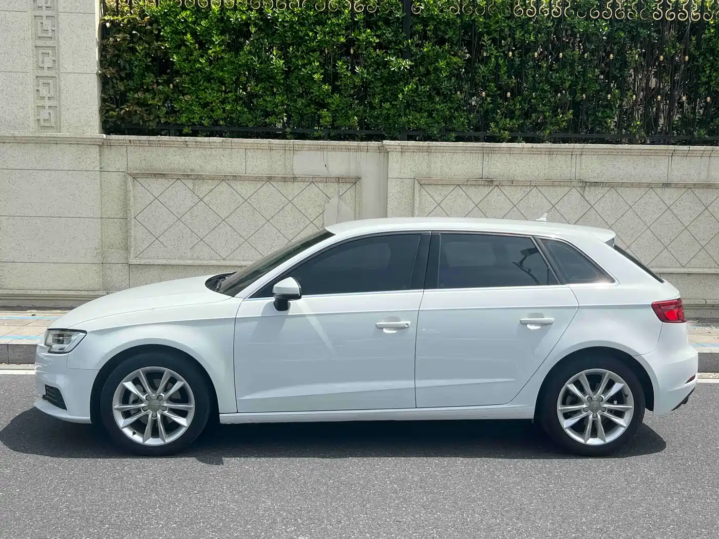 Audi A3 2018 30th Anniversary Sportback 35 TFSI Progressive фото 3