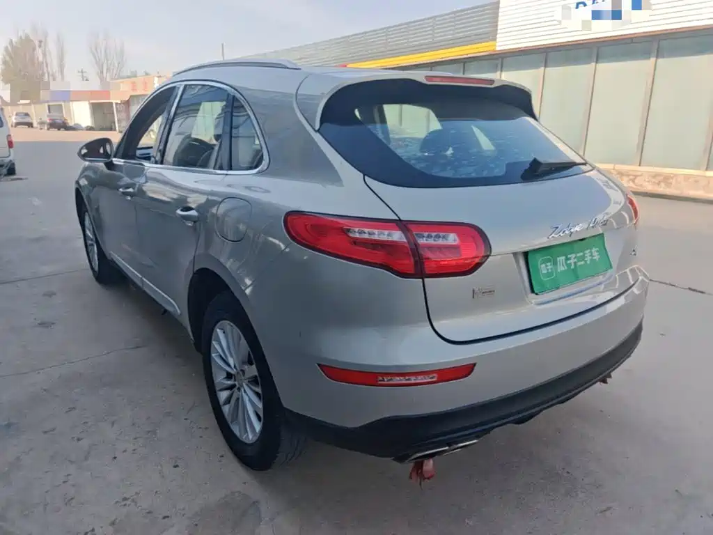 2018 Zotye SR9