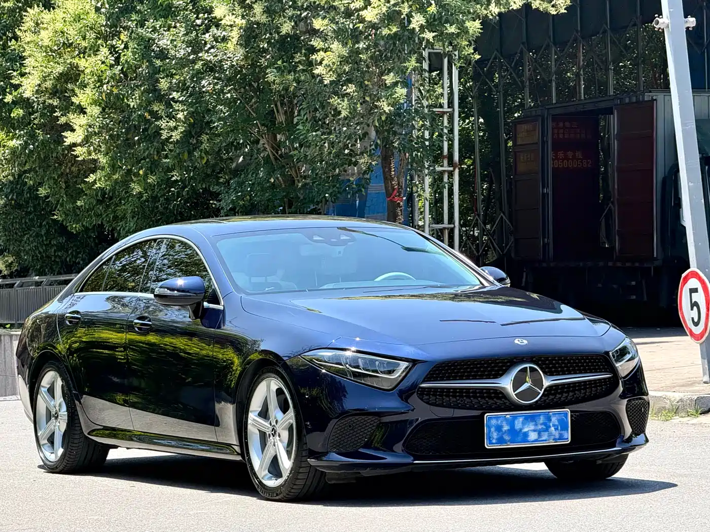 Mercedes-Benz CLS 2018 CLS 300 Dynamic фото 3