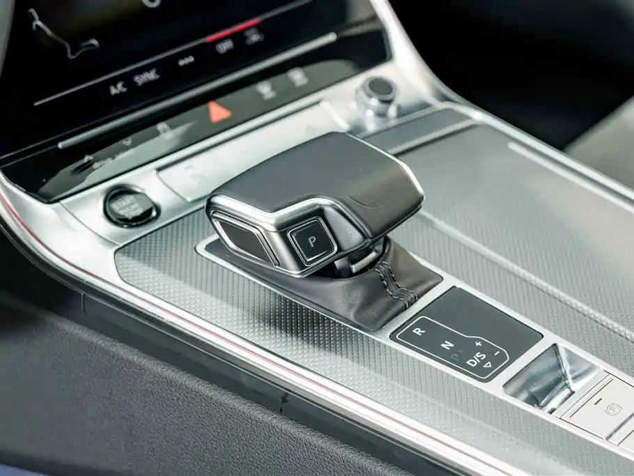 Audi A6L 2024 45 TFSI Premium Dynamic фото 15