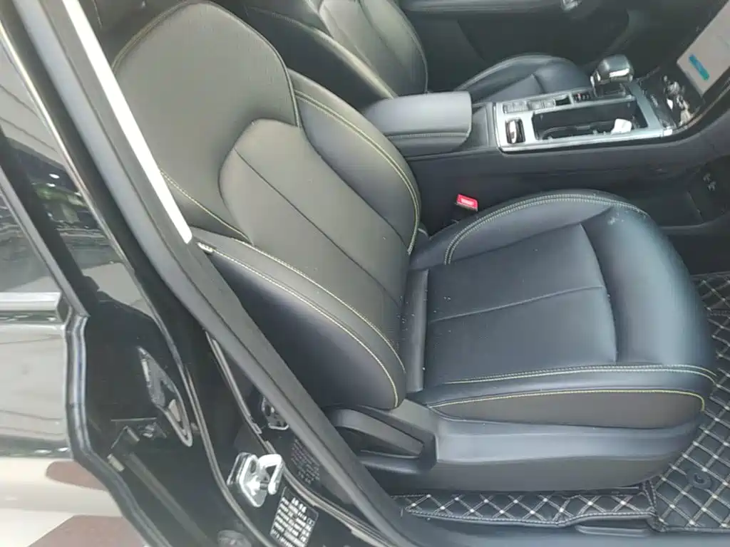 Roewe RX5 2022 2021 PLUS 330TGI Automatic China-Chic Smart Edition