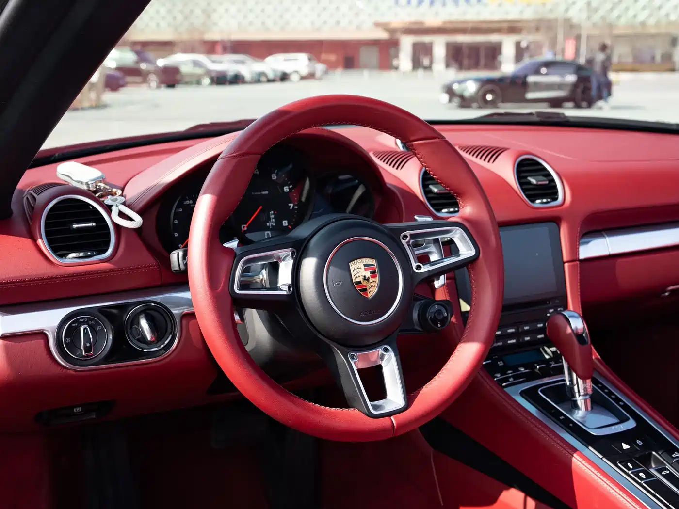 Porsche 718 2022 Boxster 2.0T фото 4