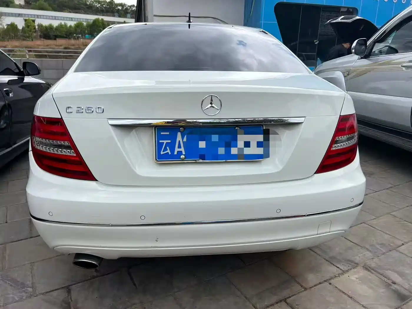 Mercedes-Benz C-Class 2013 C 260 CGI Fashion Edition фото 8