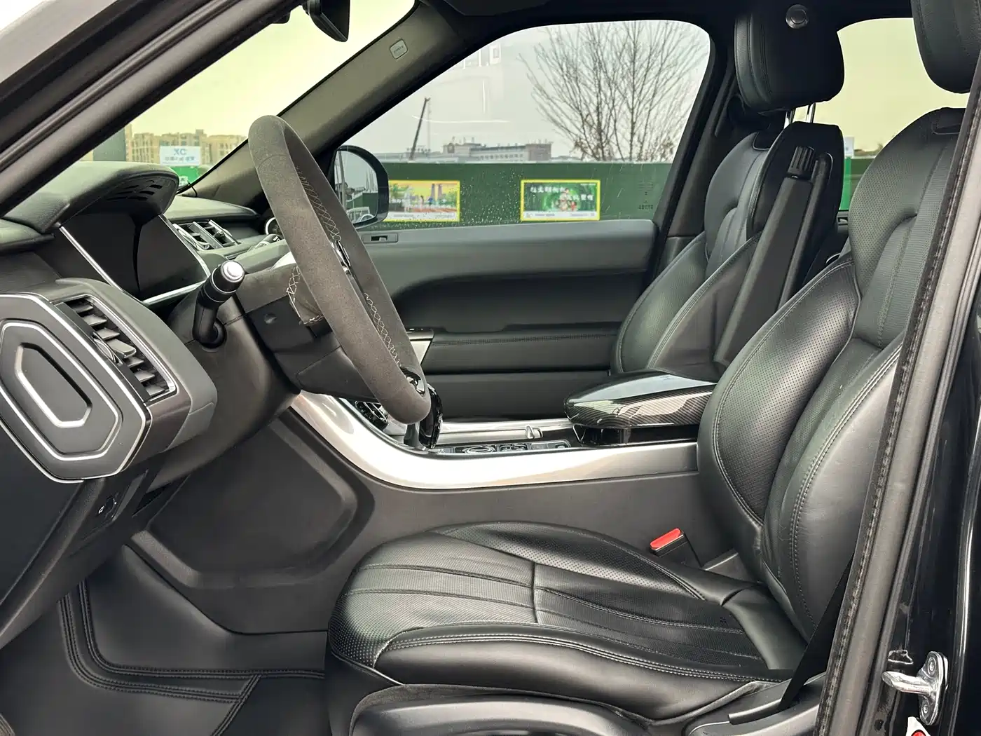 Land Rover Range Rover Sport фото 18
