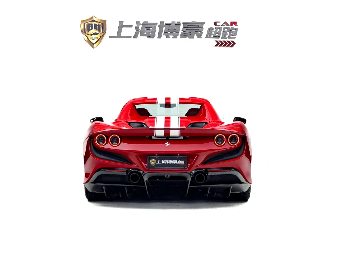 FERRARI F8