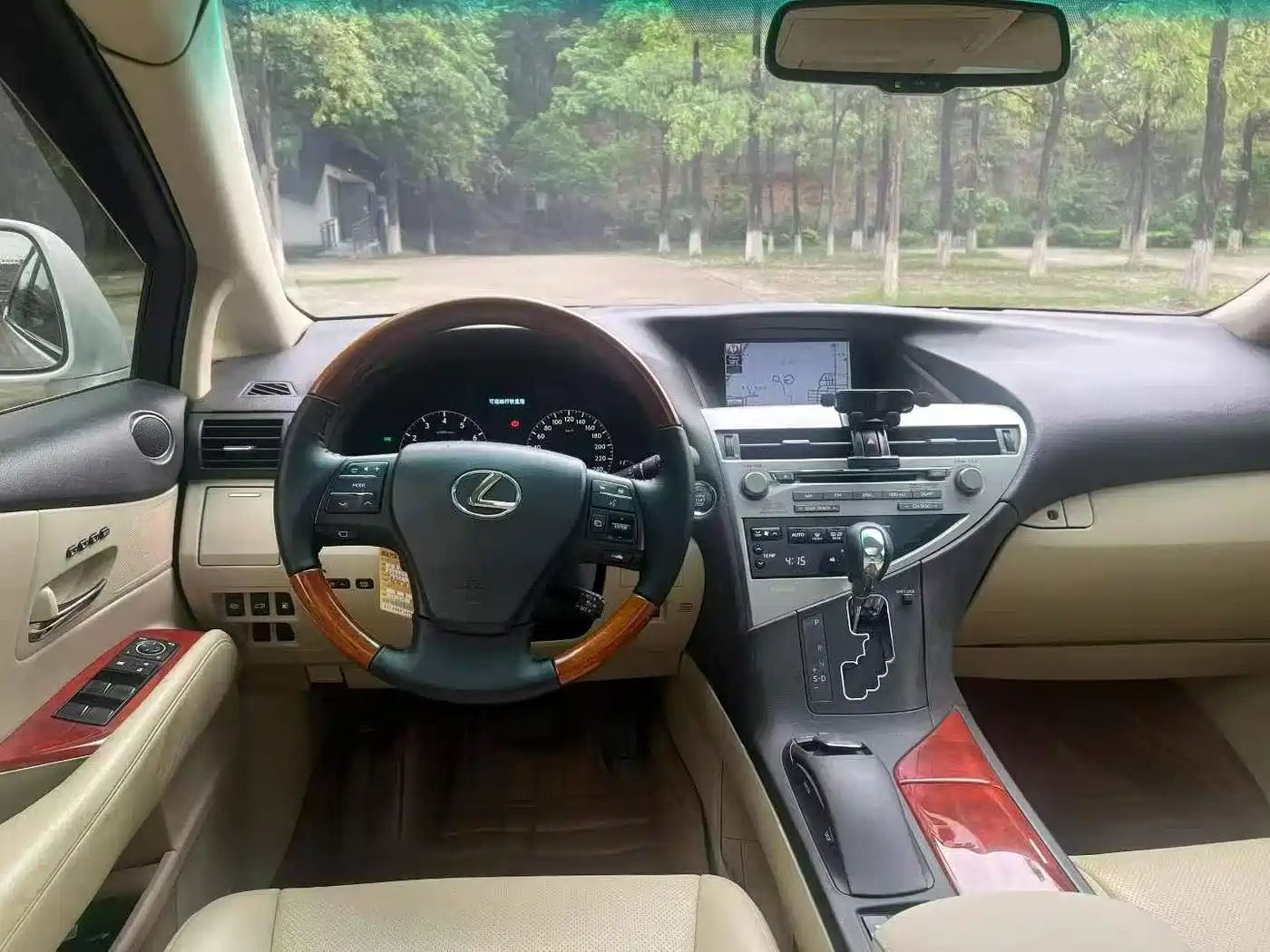 Lexus RX Classic 2009 Model 350 Luxury Edition фото 4