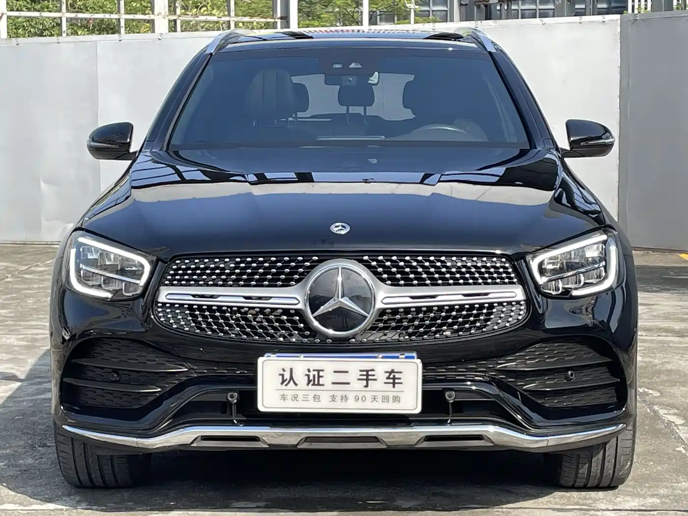 Mercedes-Benz GLC 2022 Facelift GLC 300 L 4MATIC Dynamic Collector's Edition фото 2