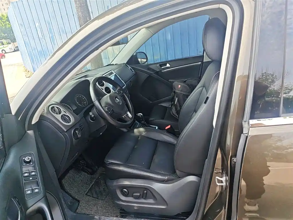 Volkswagen Tiguan 2015 1.8TSI Automatic 2WD Comfortline фото 15