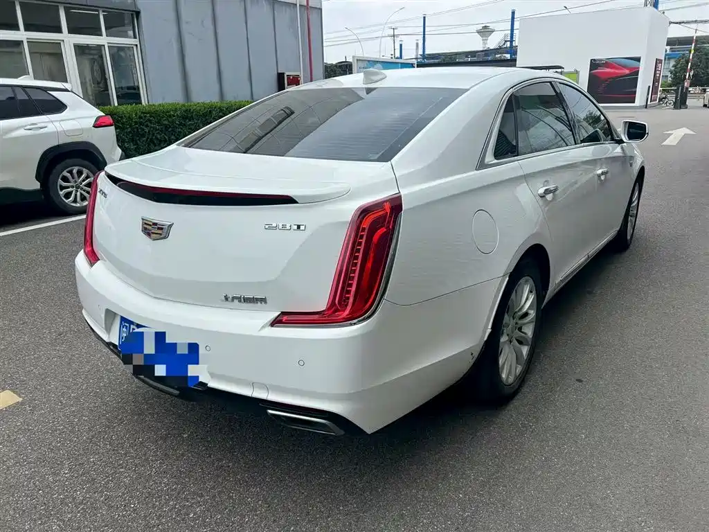 Cadillac XTS 2018 28T Elite фото 9