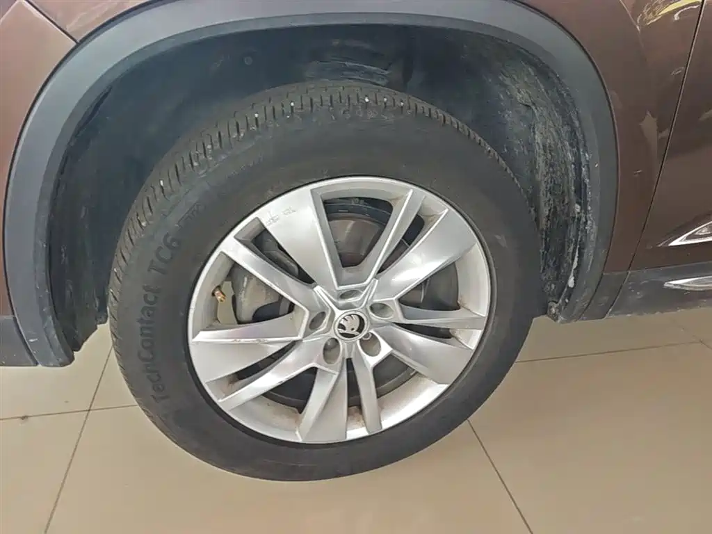 Škoda Kodiaq 2017 TSI330 5-seater 2WD Comfort Edition фото 23