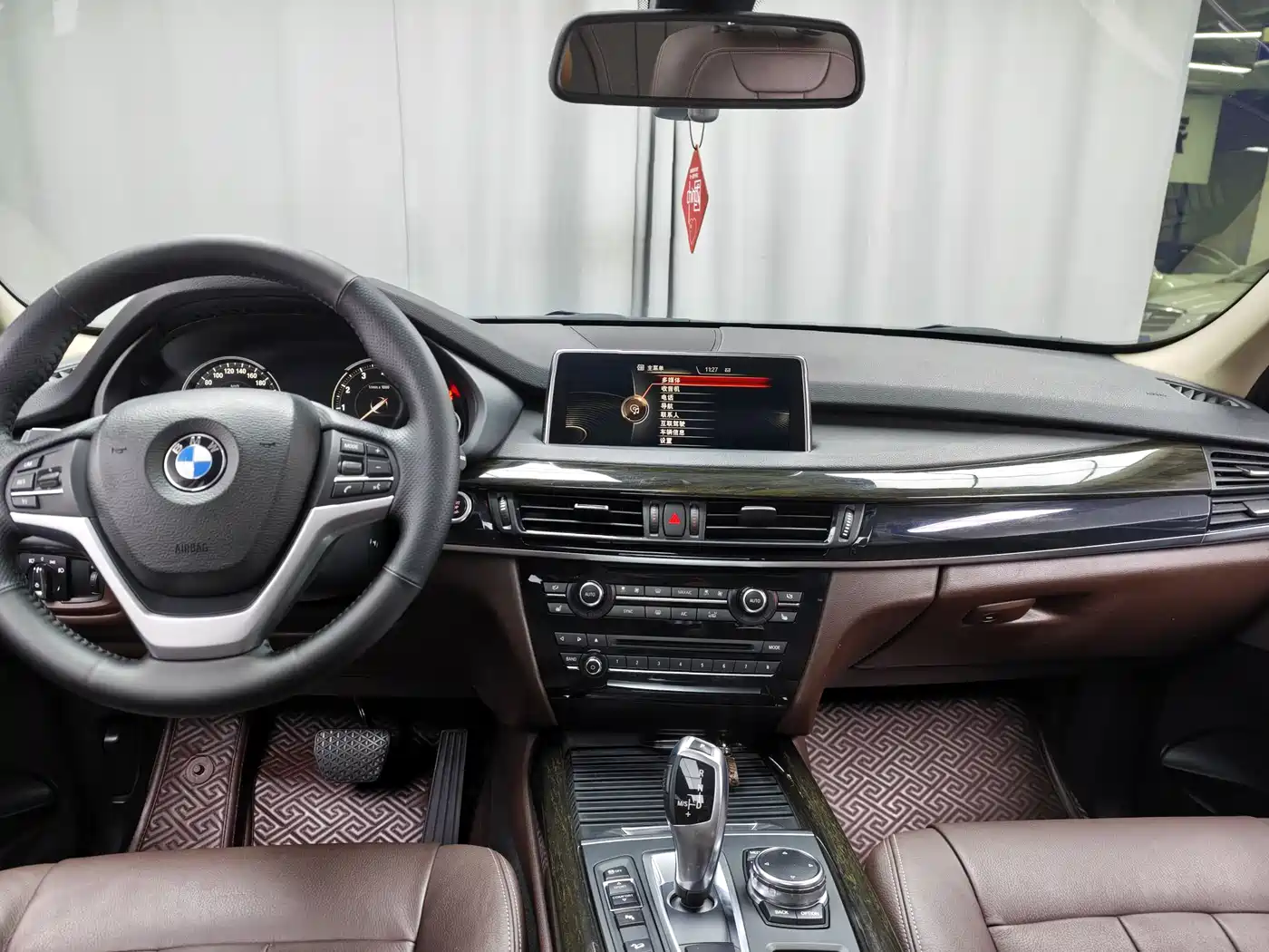 BMW X5 (Import) 2014 xDrive35i Leading фото 9