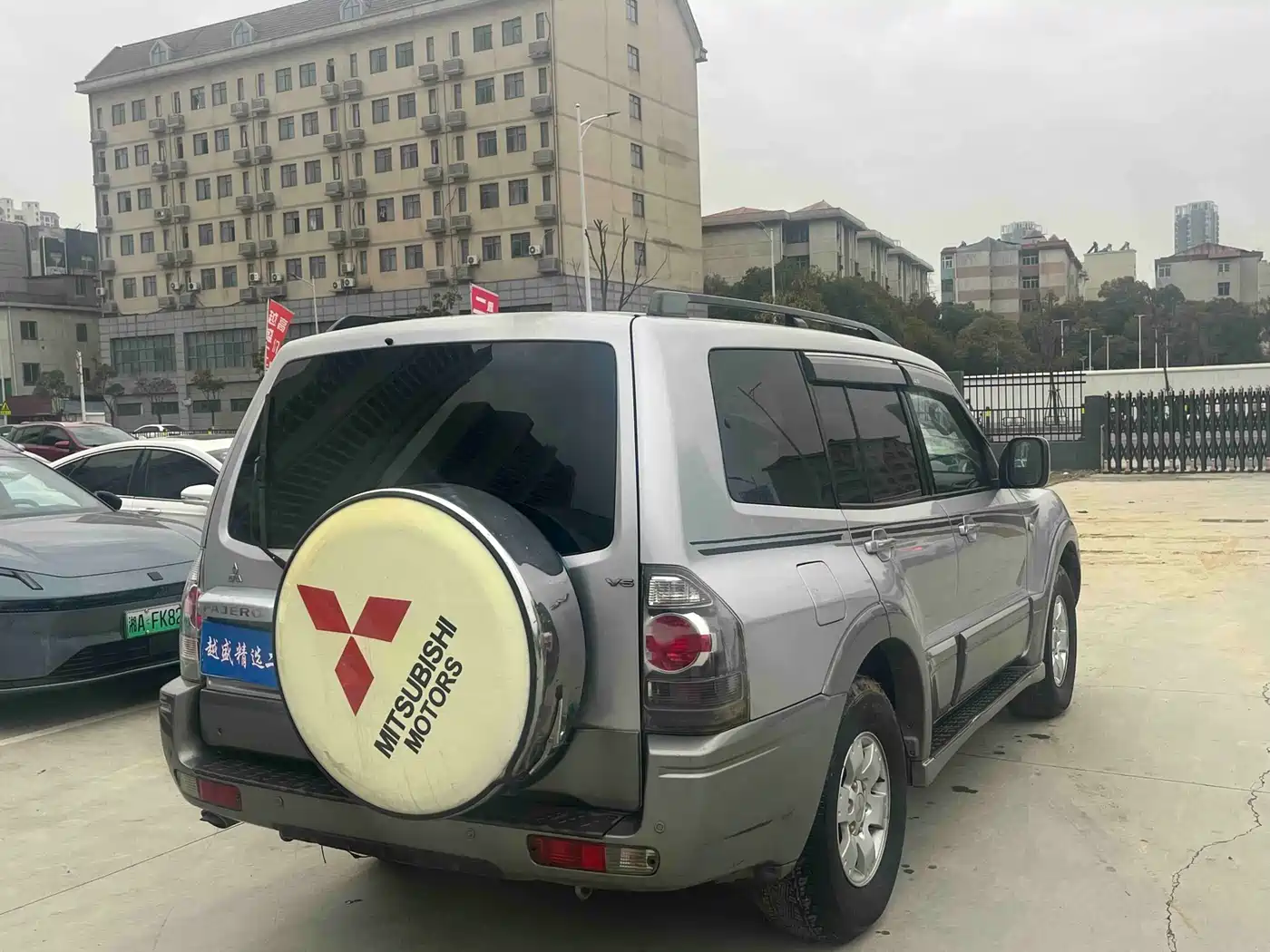 Mitsubishi Pajero 2008 V73 3.0L AT GLS фото 5