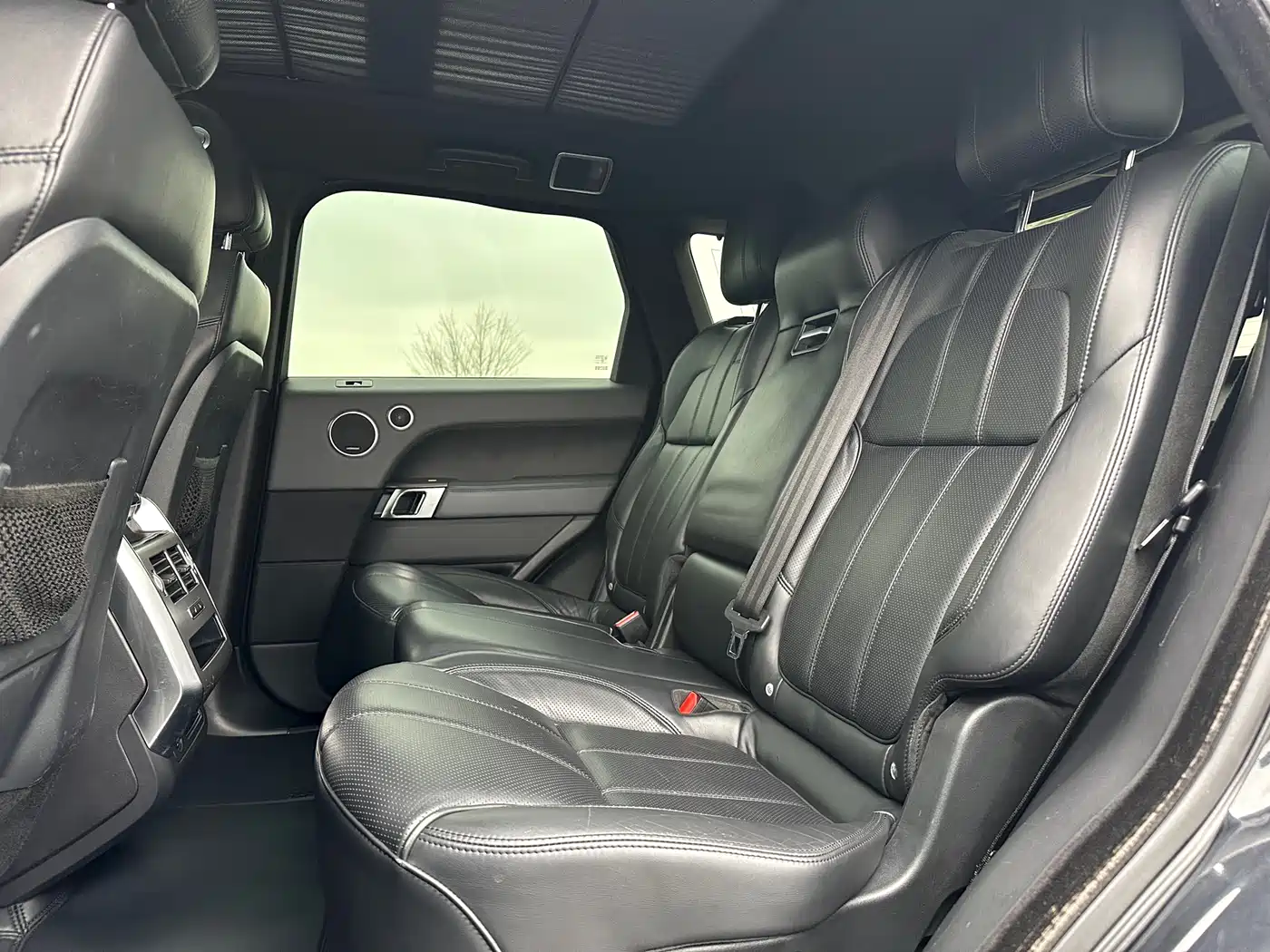Land Rover Range Rover Sport фото 12