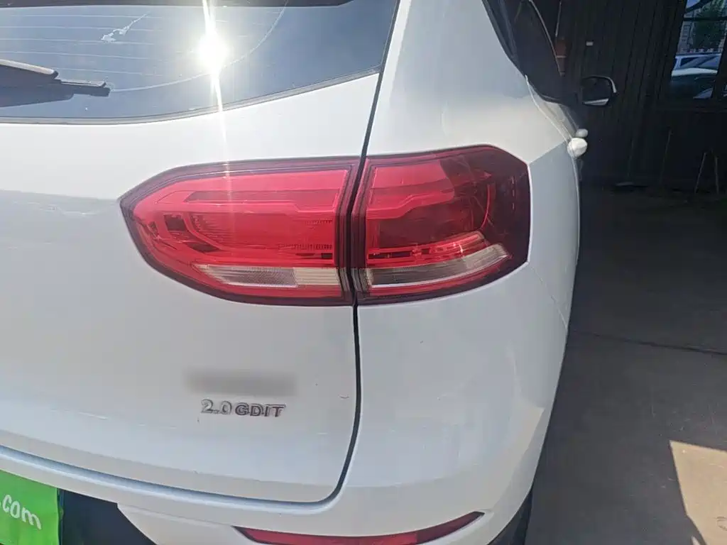 Photo 8 - Haval H6