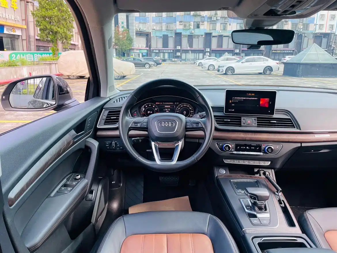 Audi Q5L 2020 45 TFSI Premium Elegance фото 9