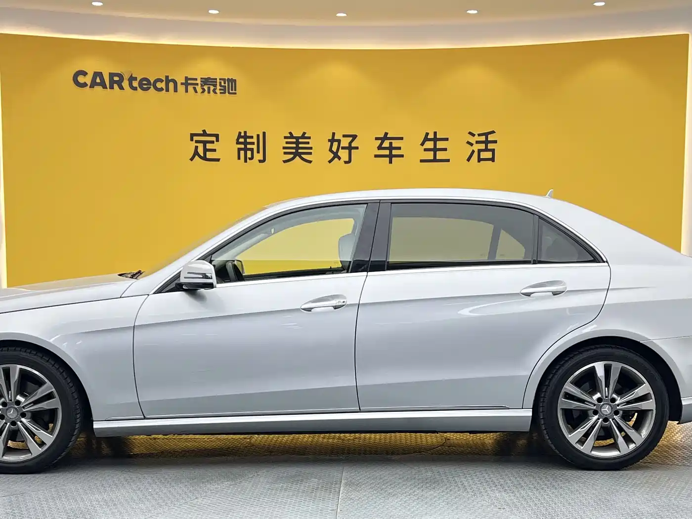 Mercedes-Benz E-Class 2014 E 260 L Sport фото 27