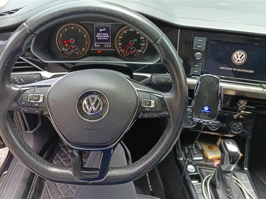 Volkswagen Passat 2019 330TSI Elite (China V) фото 12
