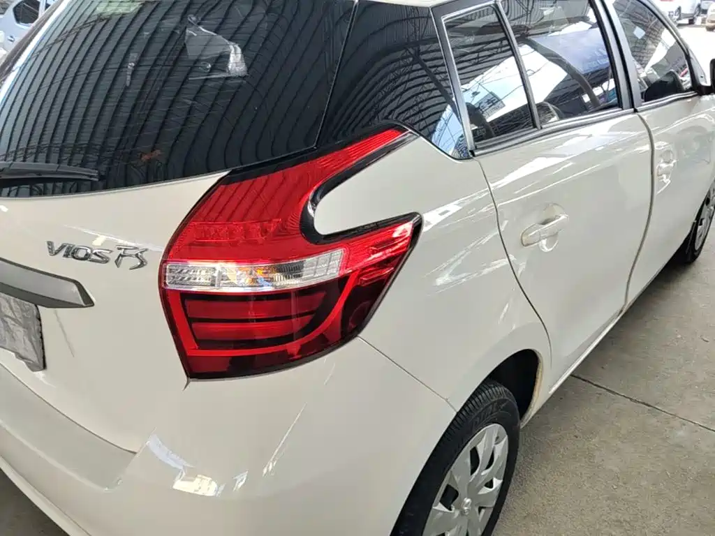 Toyota Vios FS 2017 2017 1.5L CVT Fengchi Edition
