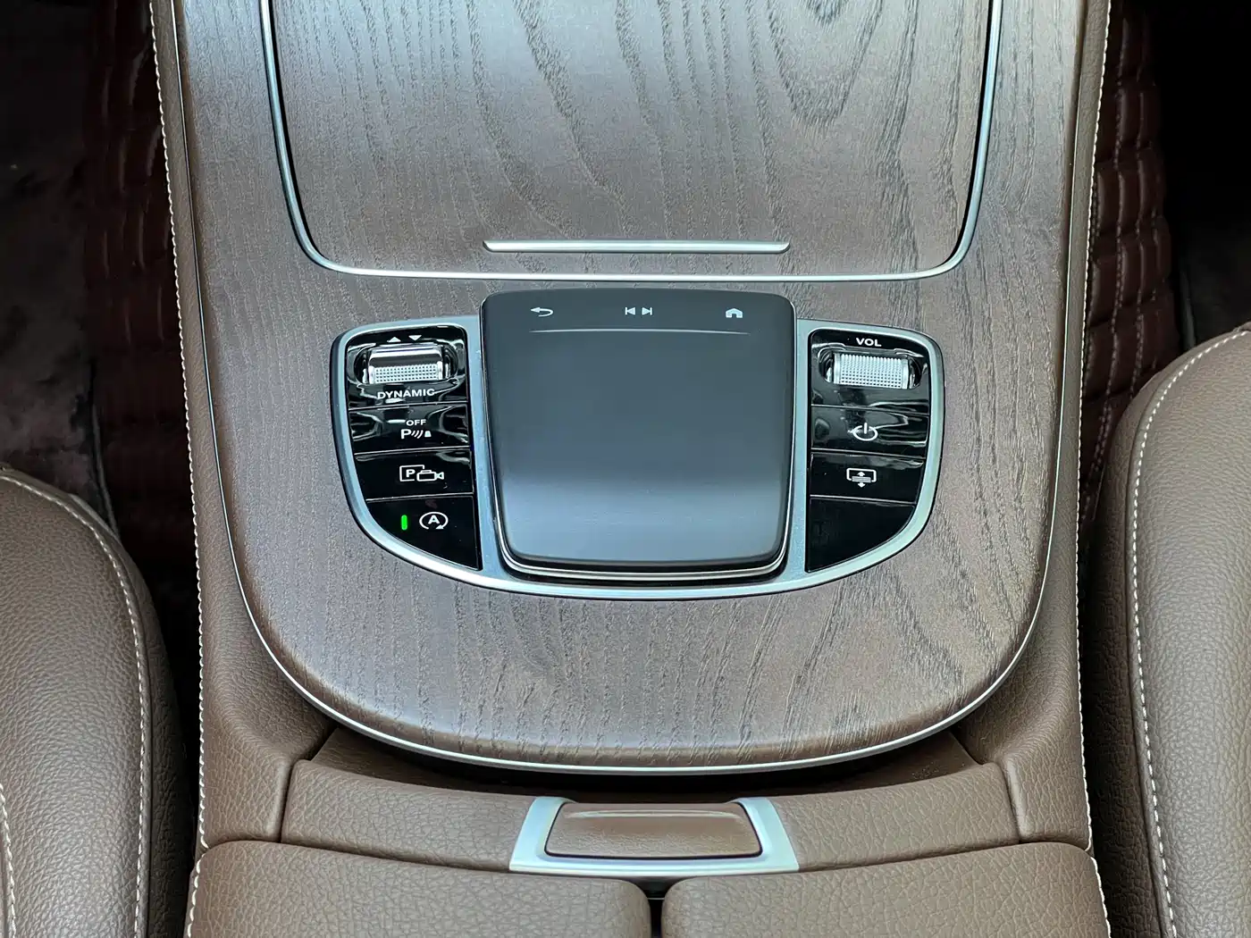 Mercedes-Benz E-Class 2023 E 300 L Luxury фото 18