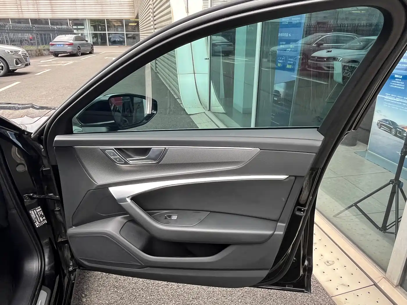 Audi A6L 2023 Facelift 40 TFSI Luxury Dynamic фото 16