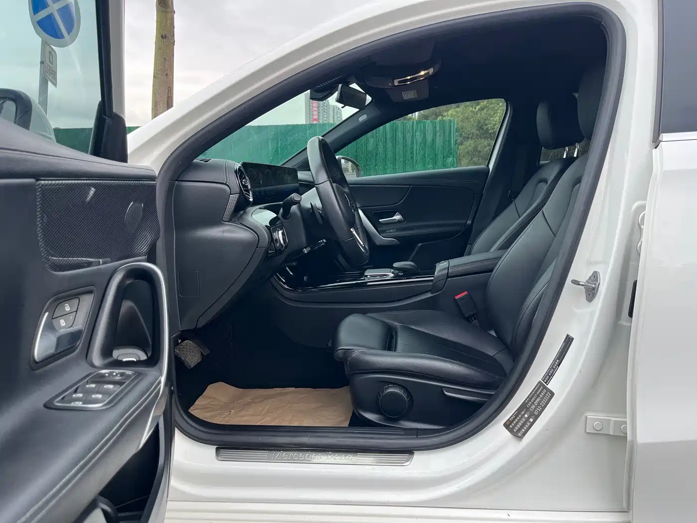 Mercedes-Benz A-Class 2020 Facelift A 200 L Sport Sedan Dynamic фото 3