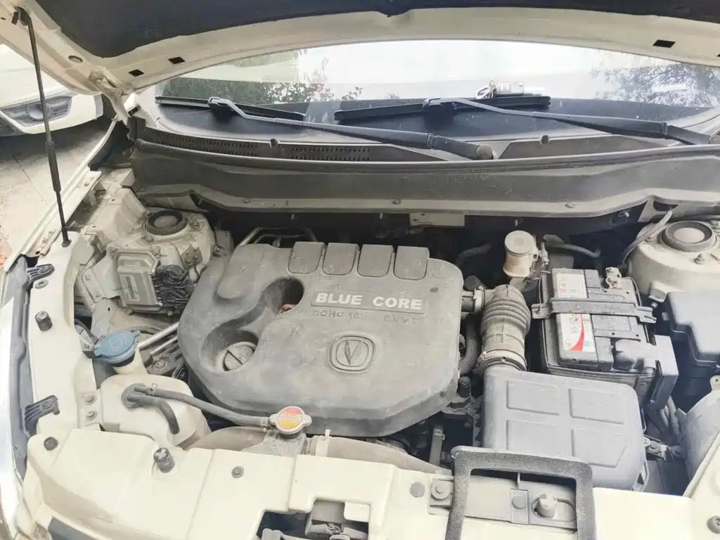 Changan CS35 2015 2015 1.6L Manual Luxury (China V)