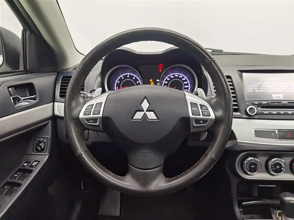 Mitsubishi Lancer EX 2015 1.8L CVT Premium Edition China V фото 11