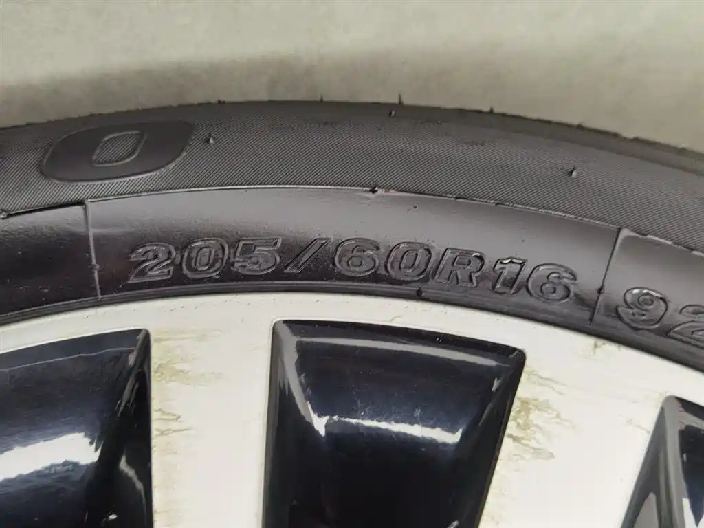 Mitsubishi Lancer EX 2015 1.8L CVT Premium Edition China V фото 24