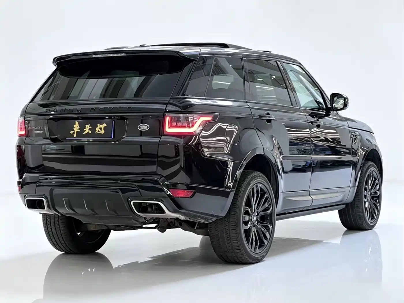 Land Rover Range Rover Sport 2016 Model 3.0 SC V6 HSE DYNAMIC фото 10