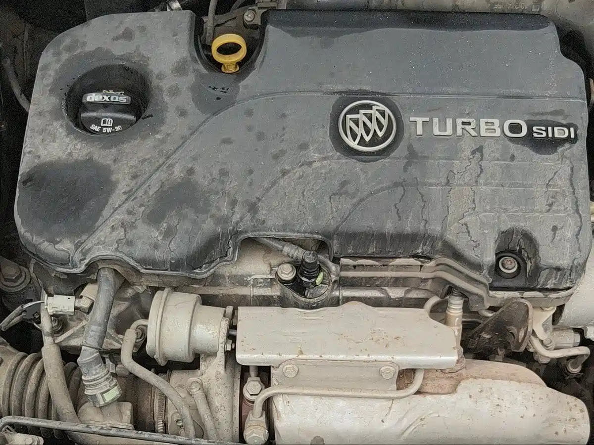 Buick Verano 2016 2015 Sedan 20T Dual-clutch Leading