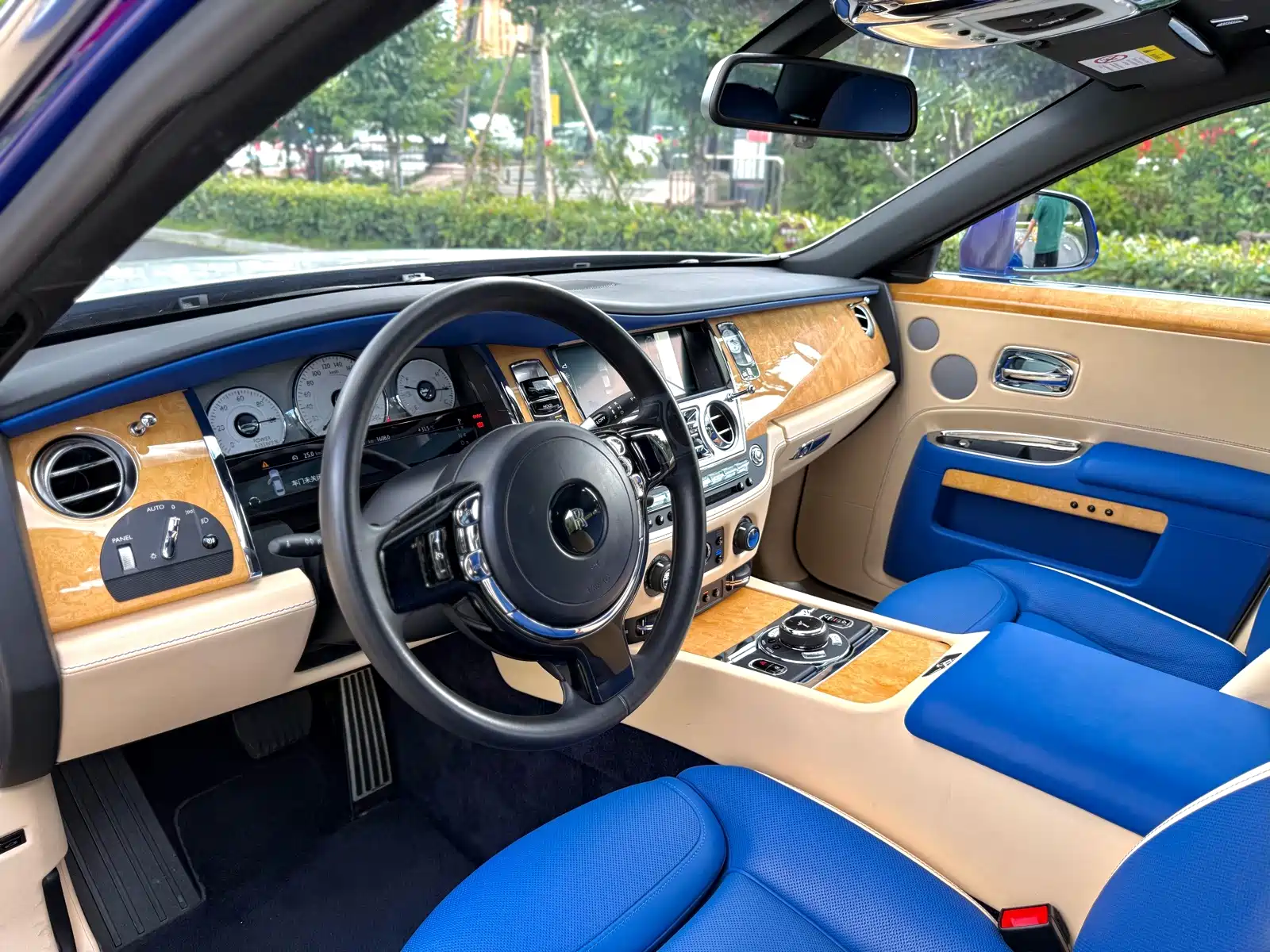 Фото 4 - Rolls-Royce Ghost