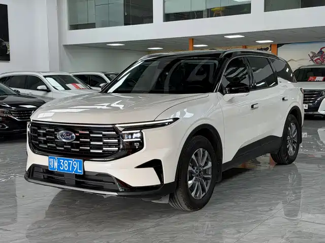 Ford Edge Ford Edge, L 2.0T EcoBoost, моноприводный, 7 мест, Стиль