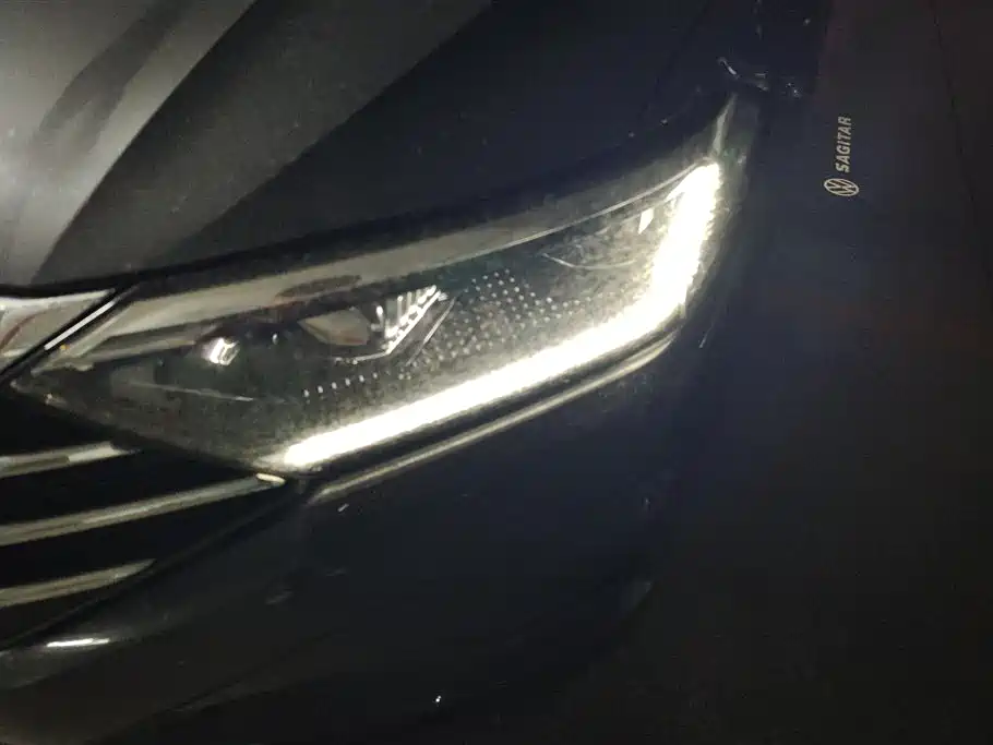 Volkswagen Sagitar 2021 280TSI DSG Surpassing Edition фото 5