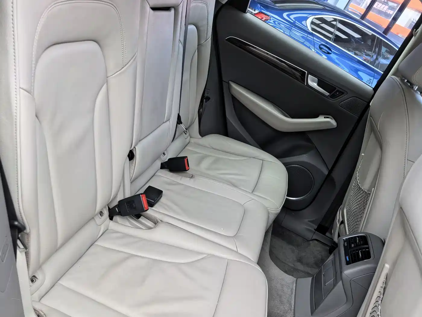 Audi Q5 2012 2.0TFSI Comfort фото 9