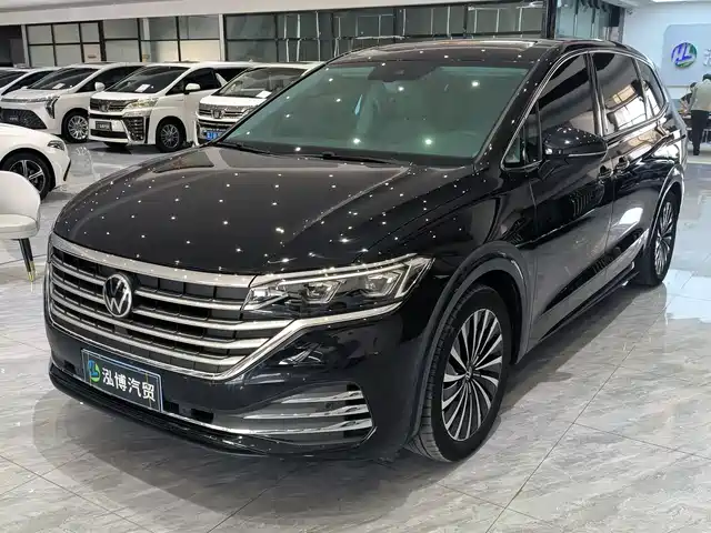 Volkswagen Viloran 380TSI, Премиум