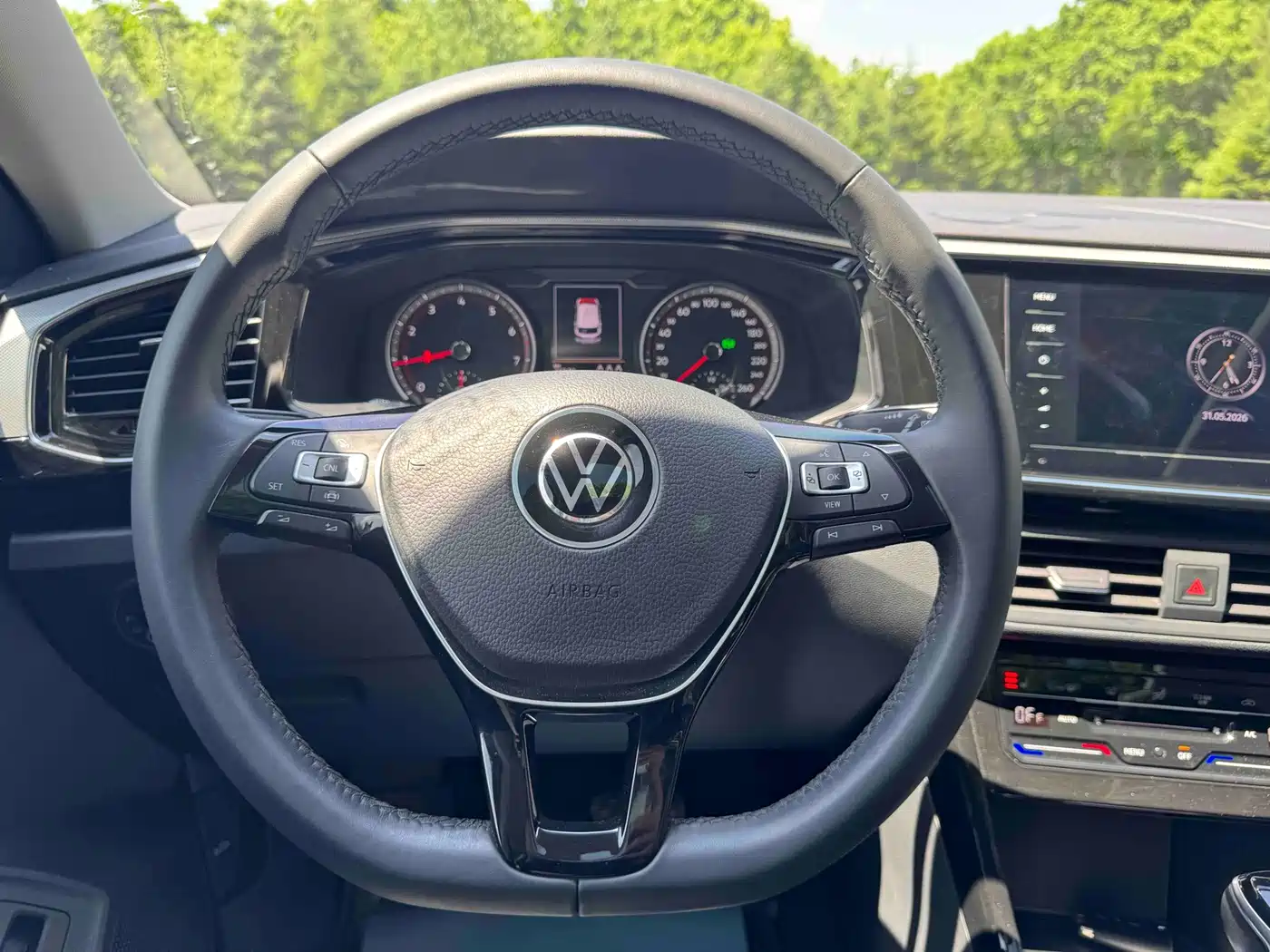 Volkswagen Tayron 2022 280TSI 2WD Luxury Smart Connect Edition фото 15