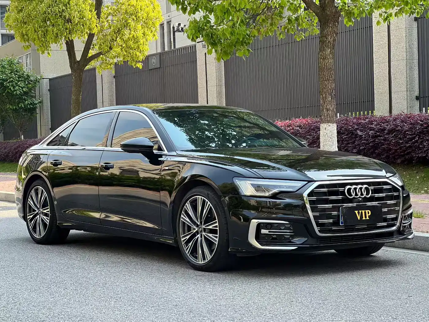 Audi A6L 2024 45 TFSI Premium Dynamic фото 3