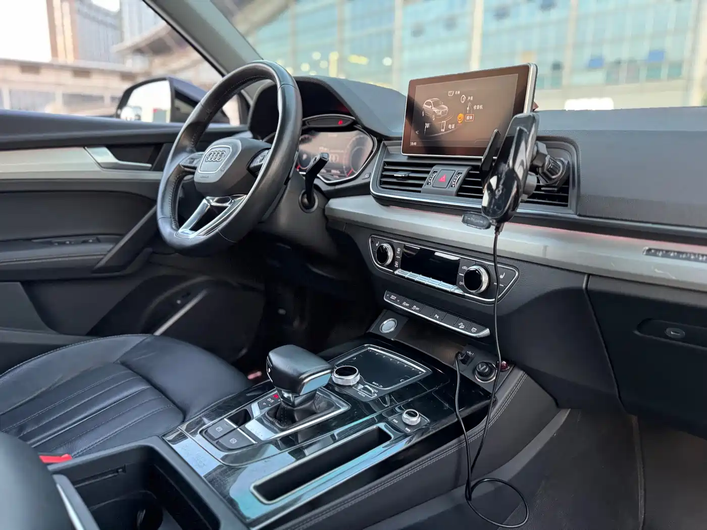 Audi Q5L 2020 40 TFSI Prestige Fashion фото 9