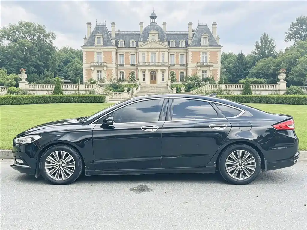 FORD MONDEO