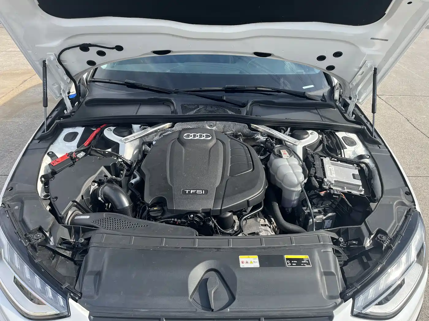Audi A4L 2022 40 TFSI Luxury Dynamic фото 11