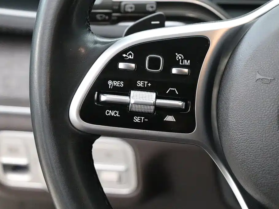 Mercedes-Benz GLE, миниатюра 19
